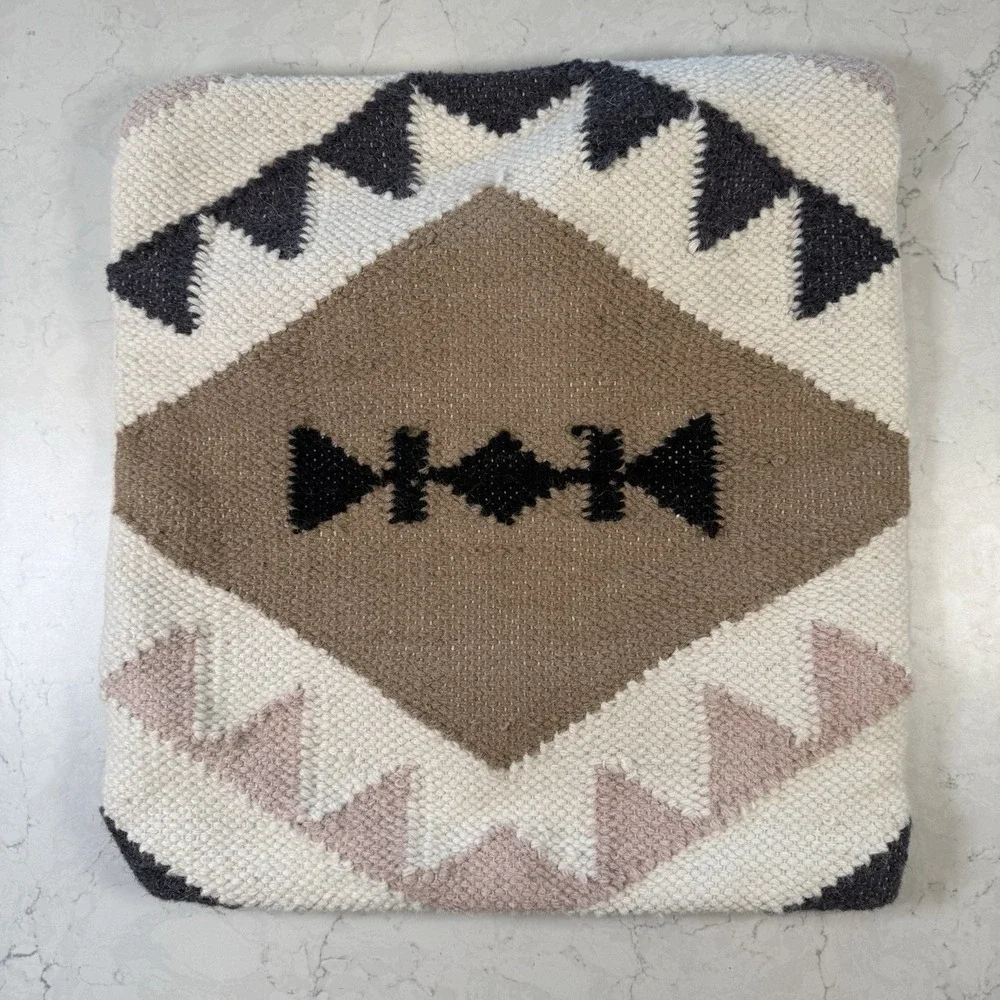 2 Vtg Kilim Pillow Covers India southwestern bohemian Aztec Rustic 18